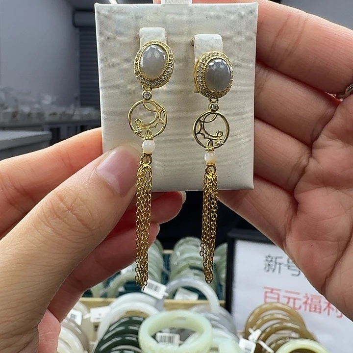 和田玉未镶嵌耳饰