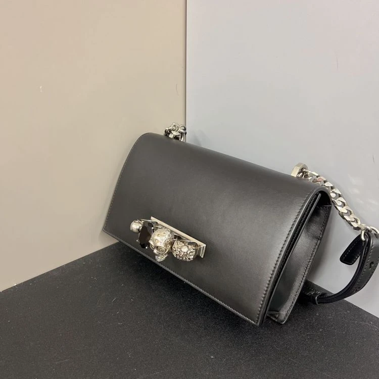 95新/亚历山大·麦昆/C18374408245/[251214zbb]