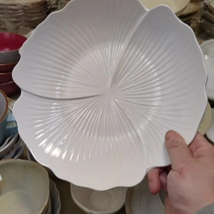 瓷片微瑕银杏叶十寸大盘两个一组