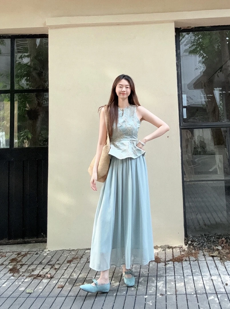 夏季套装女2025新款爆款洋气财阀千金收腰显瘦国风上衣网纱半身裙