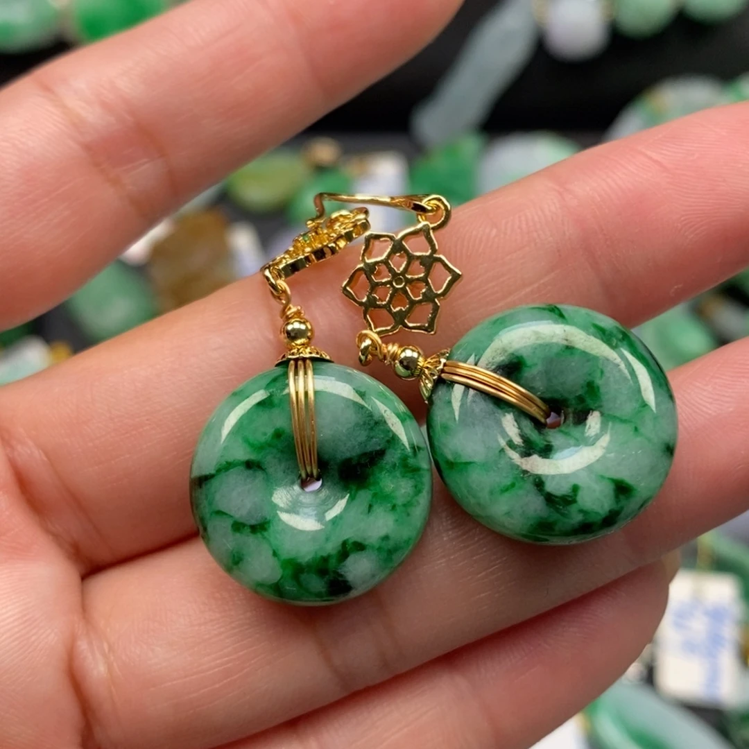 老***事翡翠未镶嵌吊坠(不含链)