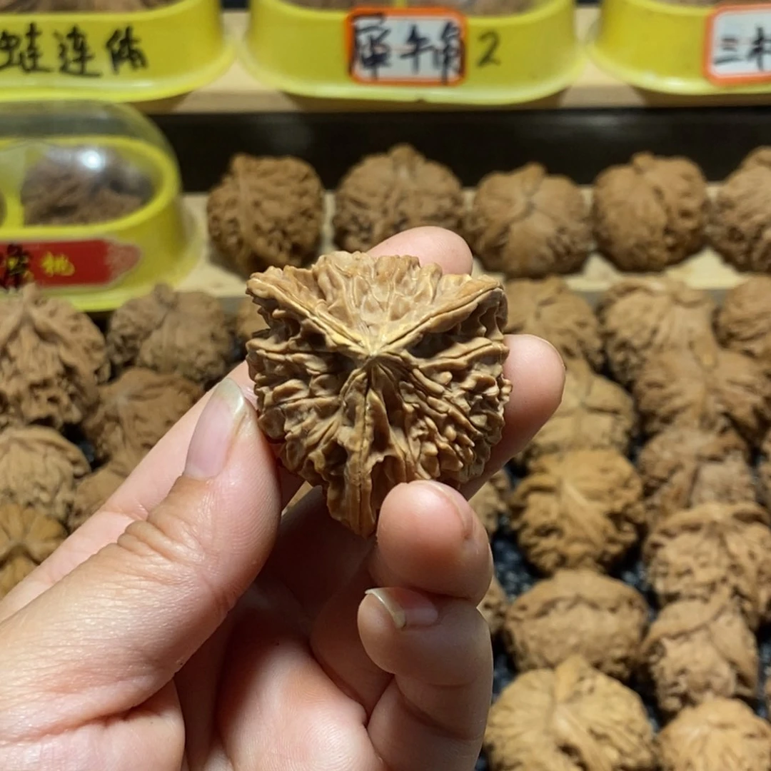 文玩核桃吊坠发*核桃异形