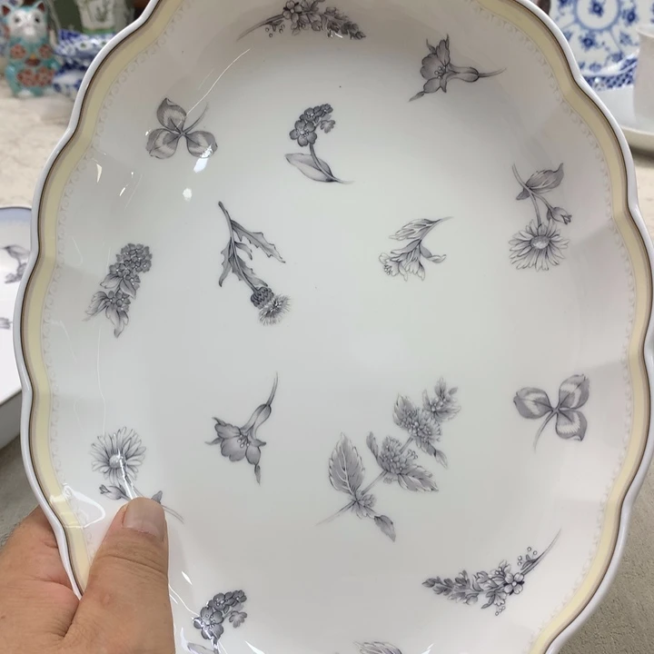 紫砂金瓷阁精品瓷器店