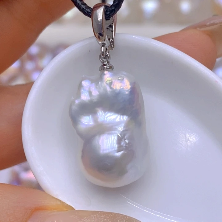 未镶嵌颈饰淡水珍珠