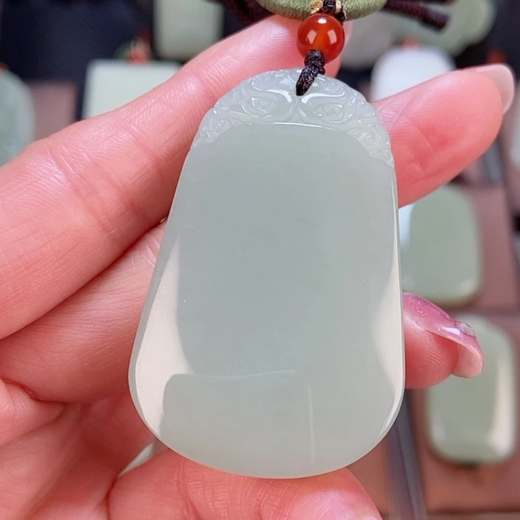 【闪购商品】和田玉颈饰未镶嵌