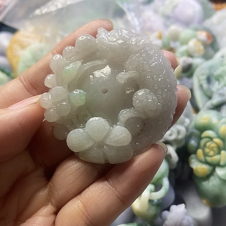 定制翡翠未镶嵌天然翡翠