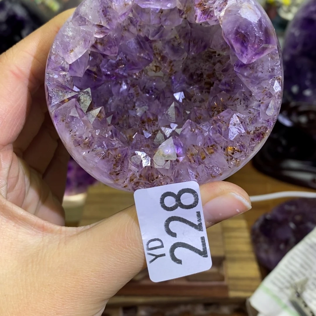 水晶大型摆件（非配饰）未镶嵌