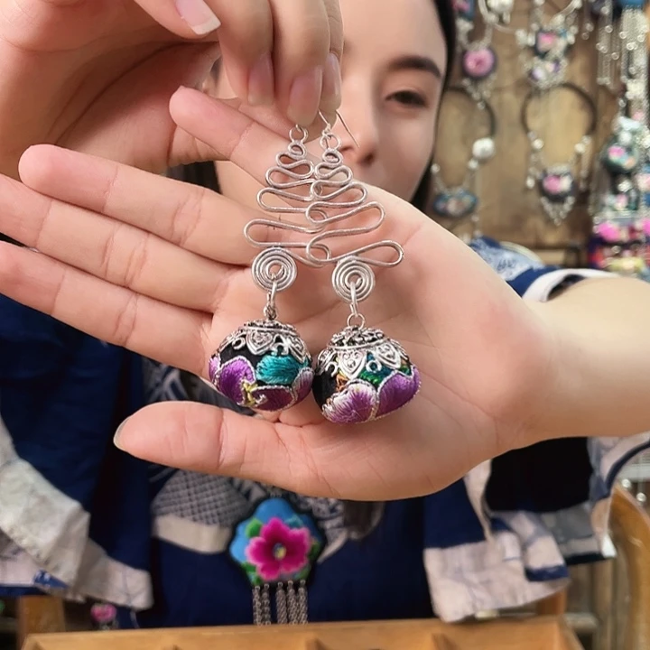 非金属锆石合金耳环