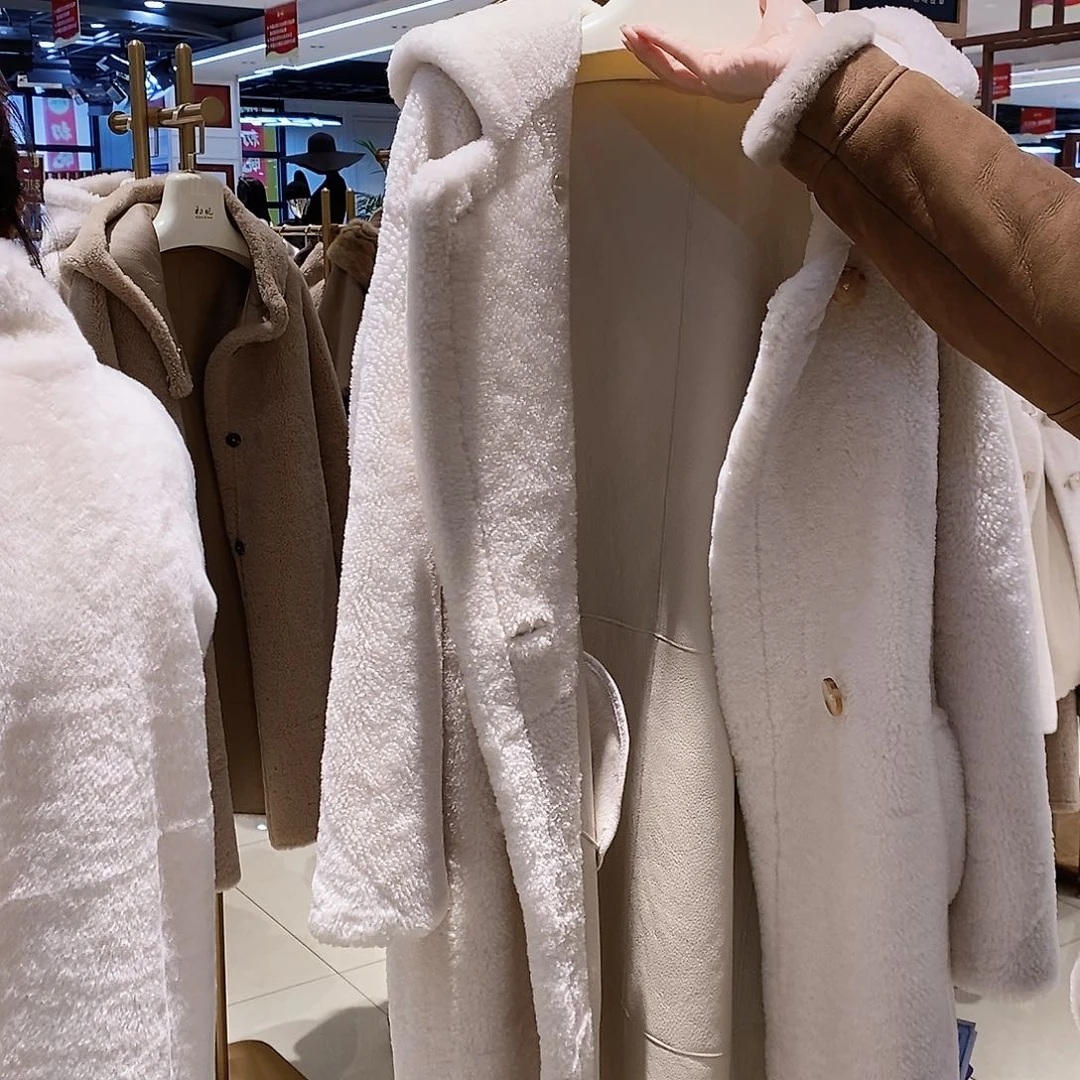 初晓皮草 初晓皮草