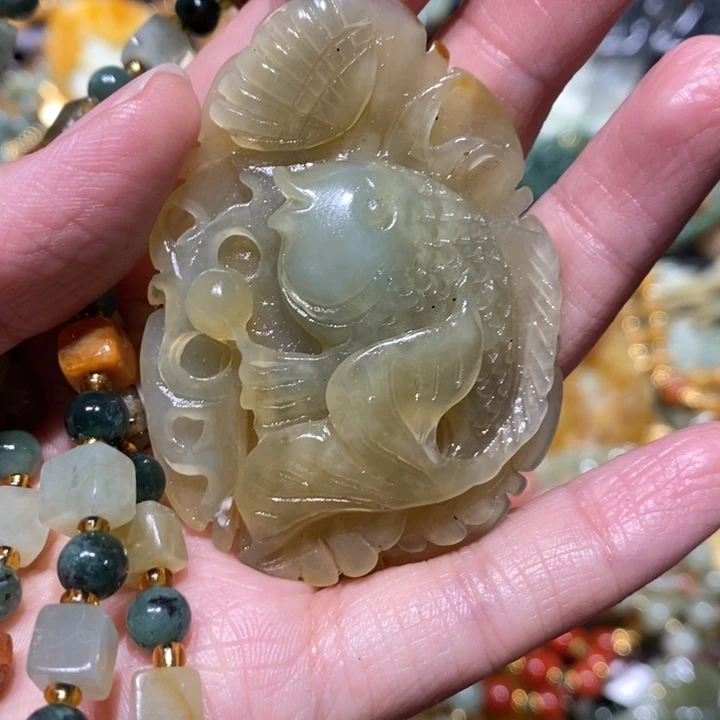 岫玉毛衣链未镶嵌