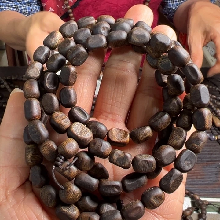 沉香手串红土乌身沉水25克卡7多样性发一条