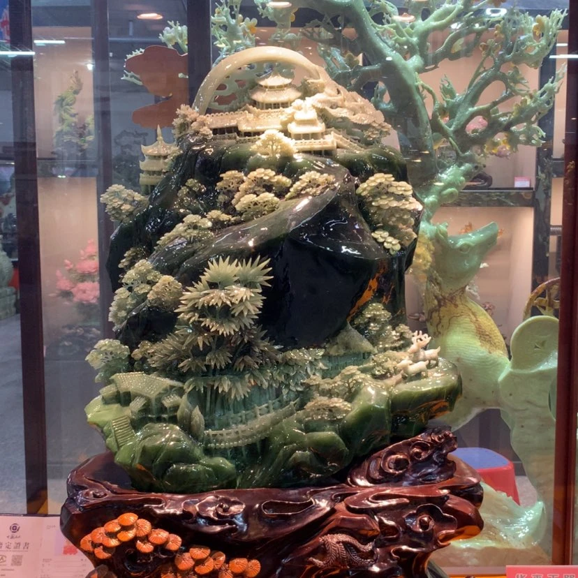 【闪购商品】未镶嵌蛇纹石玉摆件覆膜