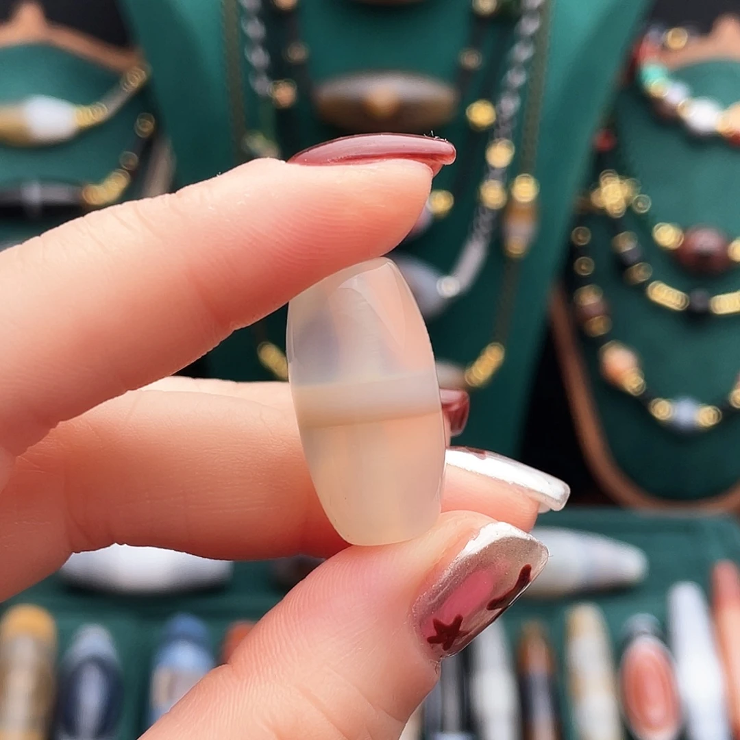 玛瑙/玉髓未镶嵌珠宝半成品
