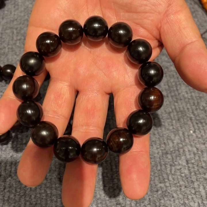 柏木（崖柏）1.5雷击圆珠手串