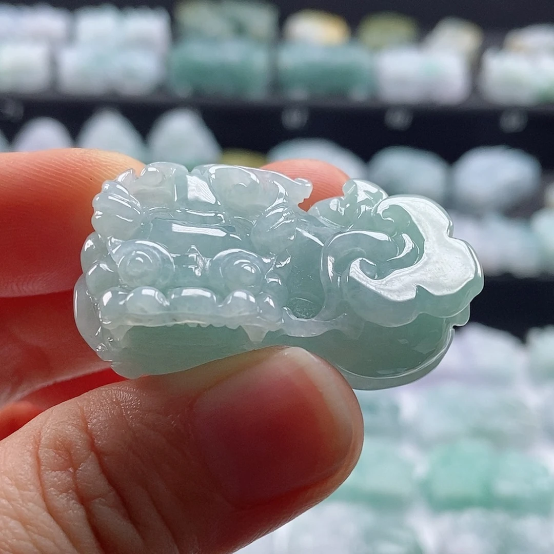 颈饰未镶嵌翡翠翡翠貔貅