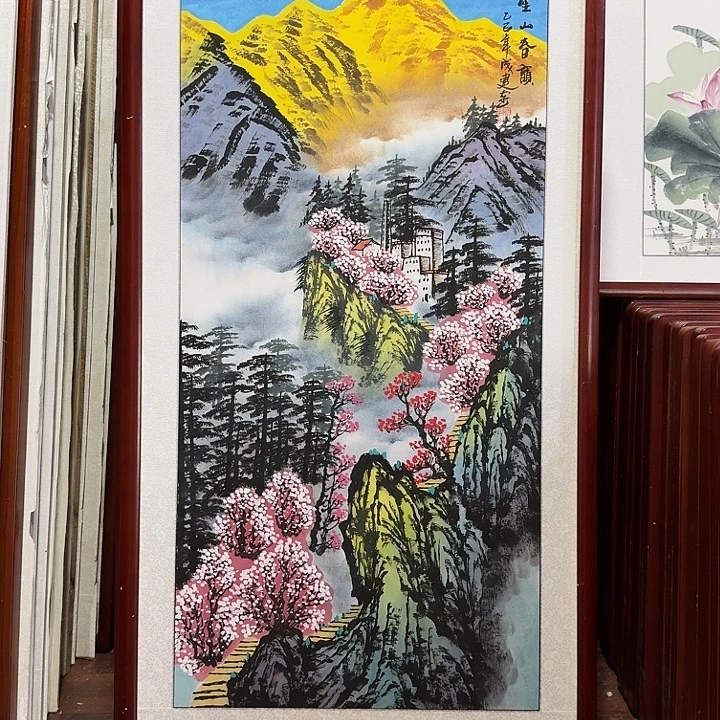 国画带框尺寸63*123厘米