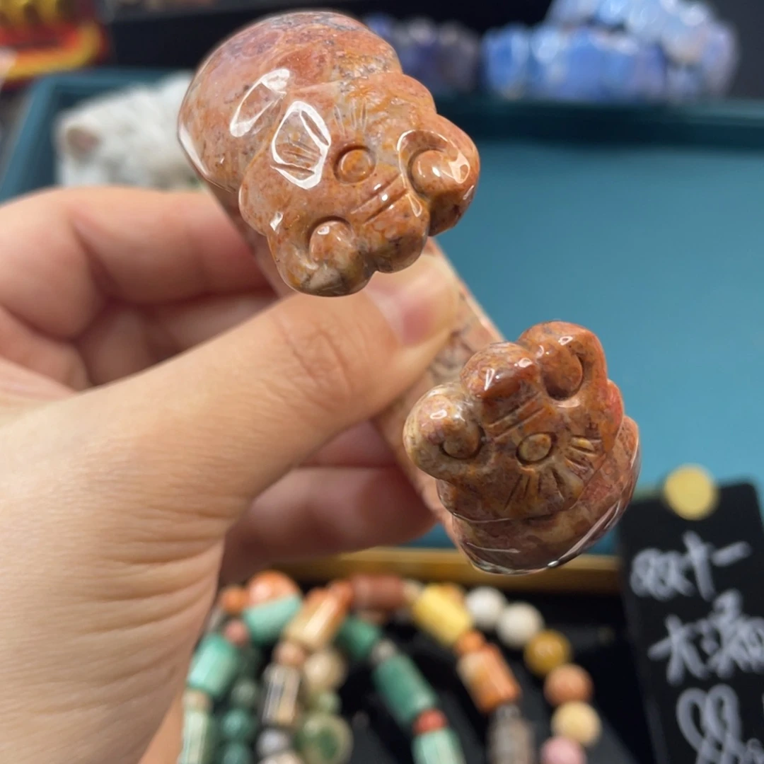 未镶嵌手镯硅化玉