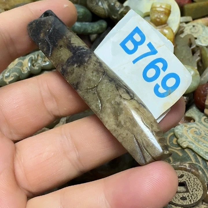 和田玉未镶嵌颈饰?****어