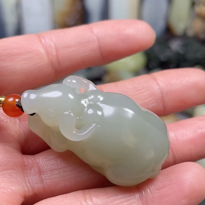 和田玉未镶嵌挂件