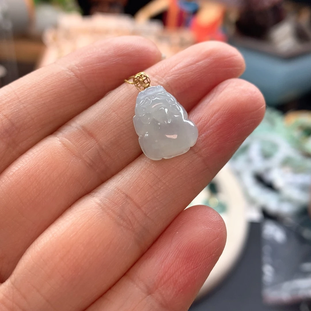 颈饰18K金镶嵌翡翠