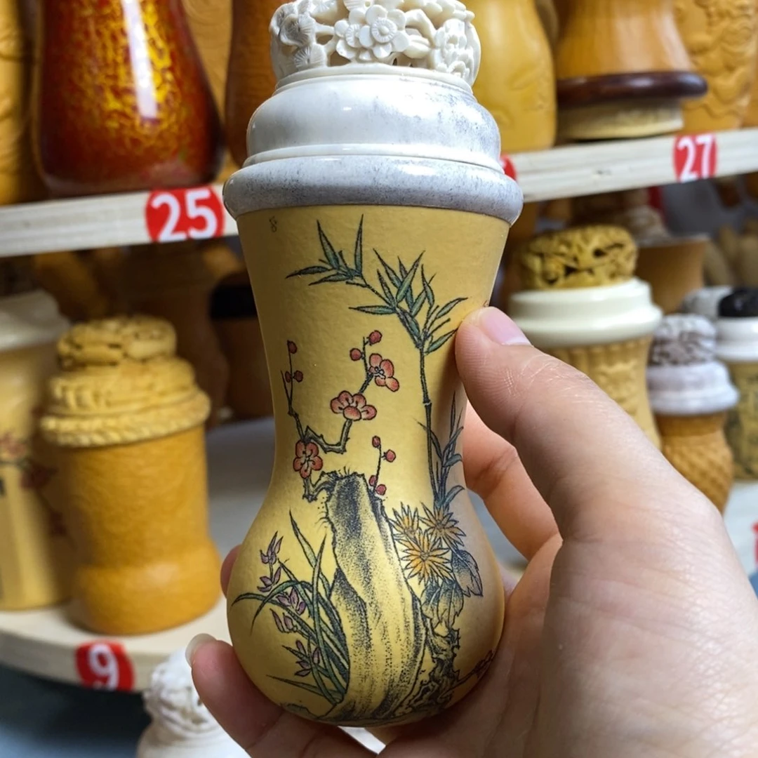 在家住几小时前我在学校吃饭