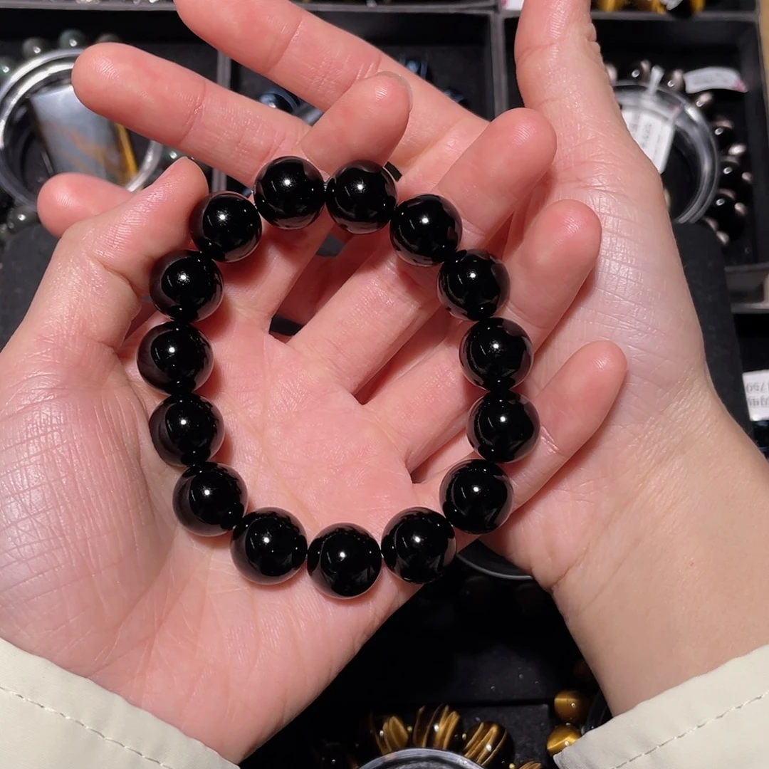 J***e黑曜岩未镶嵌手链