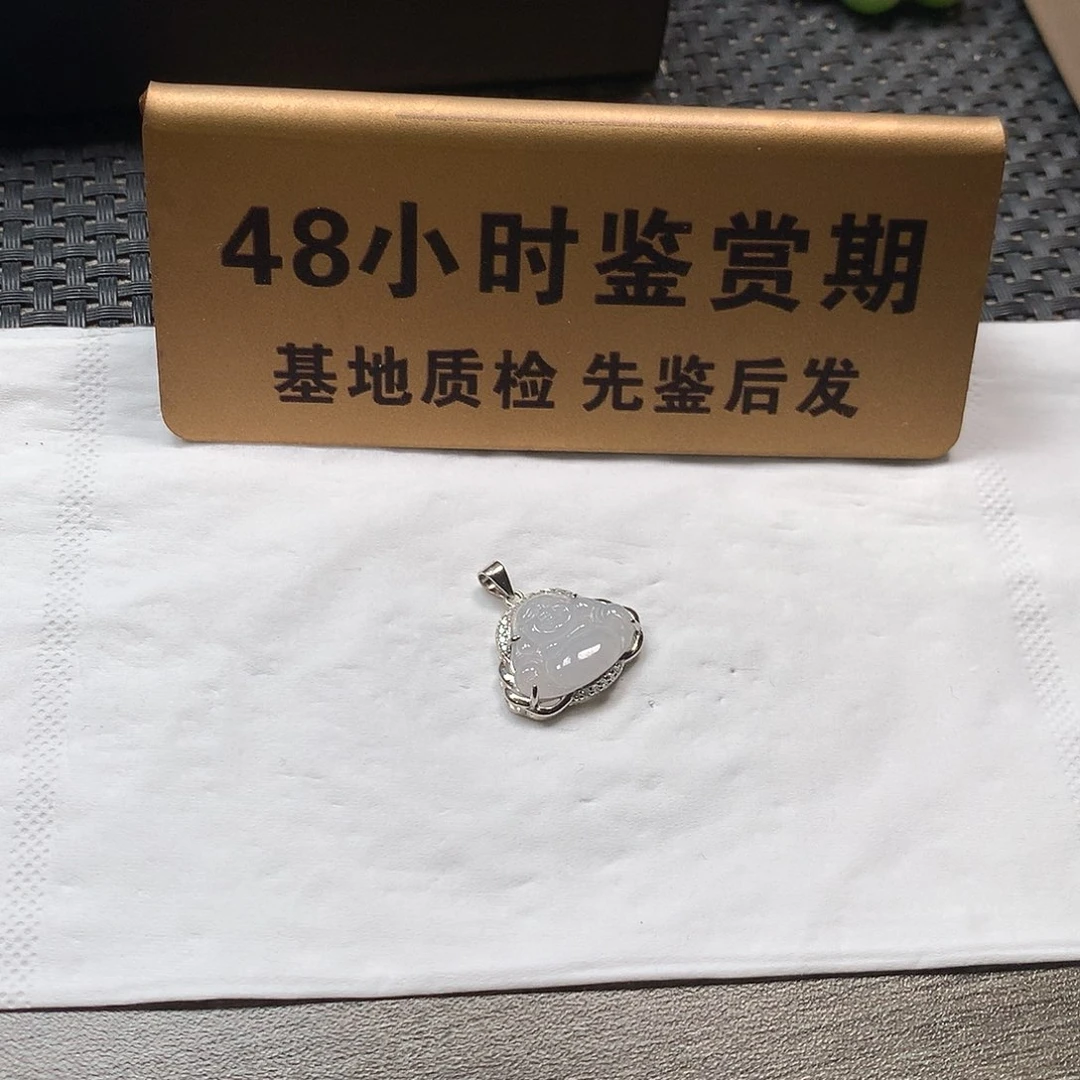 颈饰银S925镶嵌翡翠佛