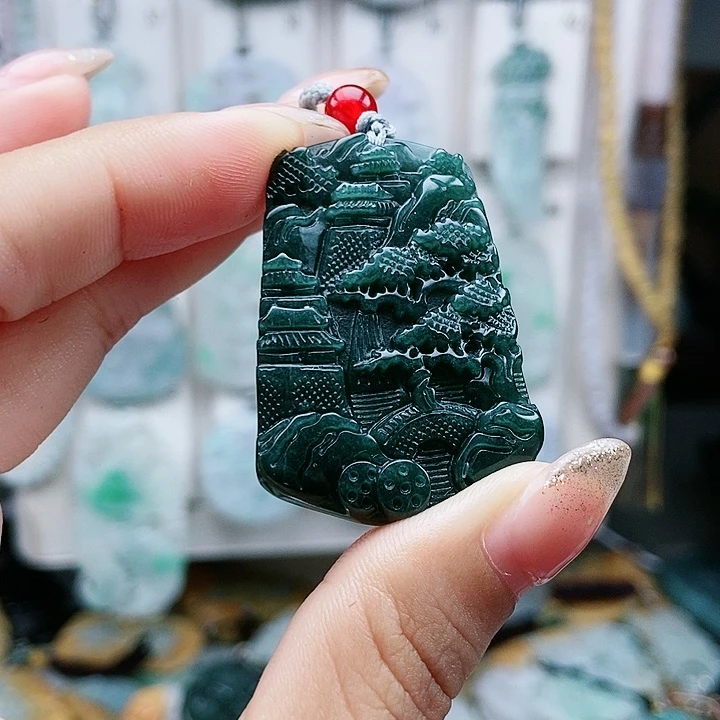 翡翠未镶嵌颈饰翡翠