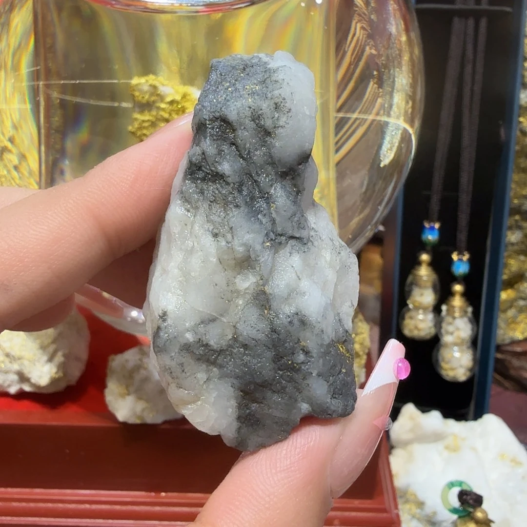 润聚金阁天然明金矿标