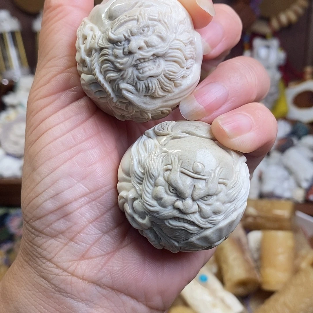 鹿骨把件20号钟馗手球