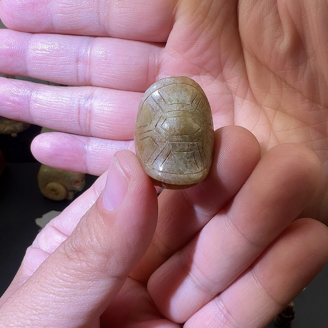 未镶嵌和田玉挂件