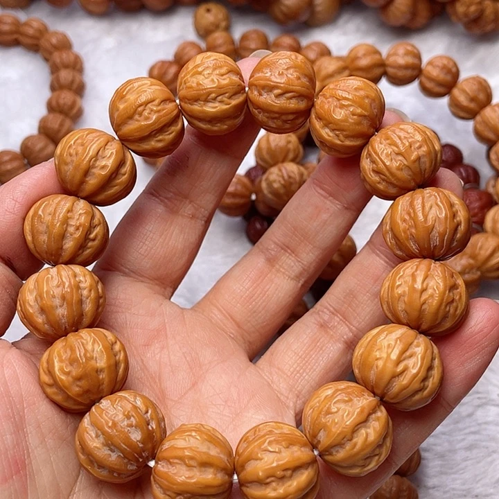 吊坠猴头核桃凉*•18fhj