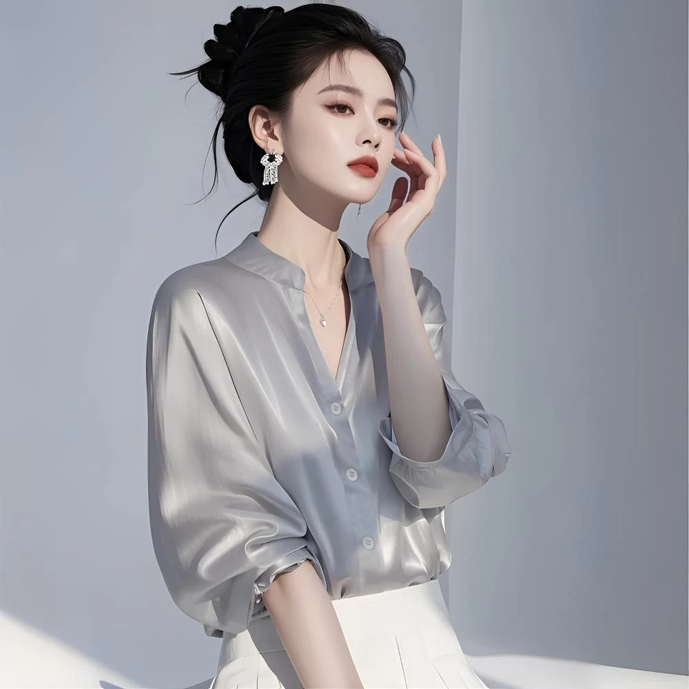 宽松舒适轻奢高级感法式气质V领缎面衬衫夏季七分袖小众时尚气质