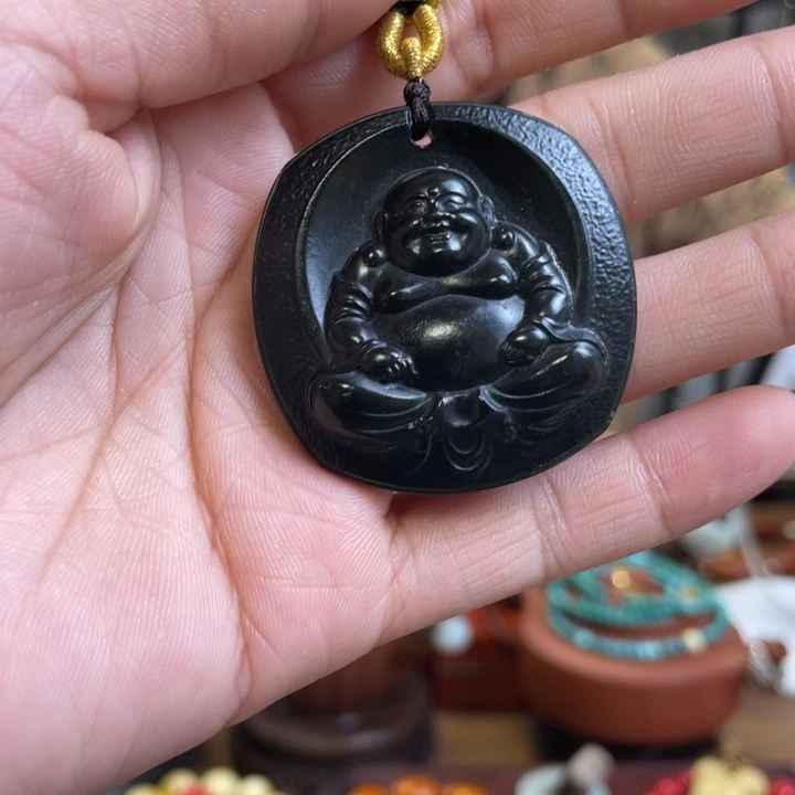 和田玉颈饰未镶嵌弥勒
