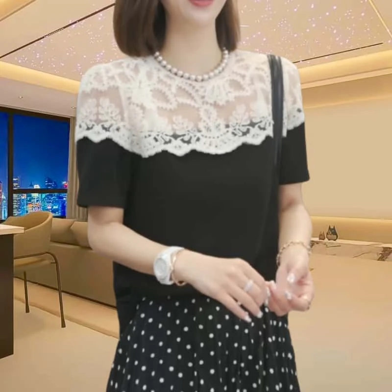 春季宽松气质蕾丝拼接短袖女2025新款黑色圆领法式高级感显瘦上衣