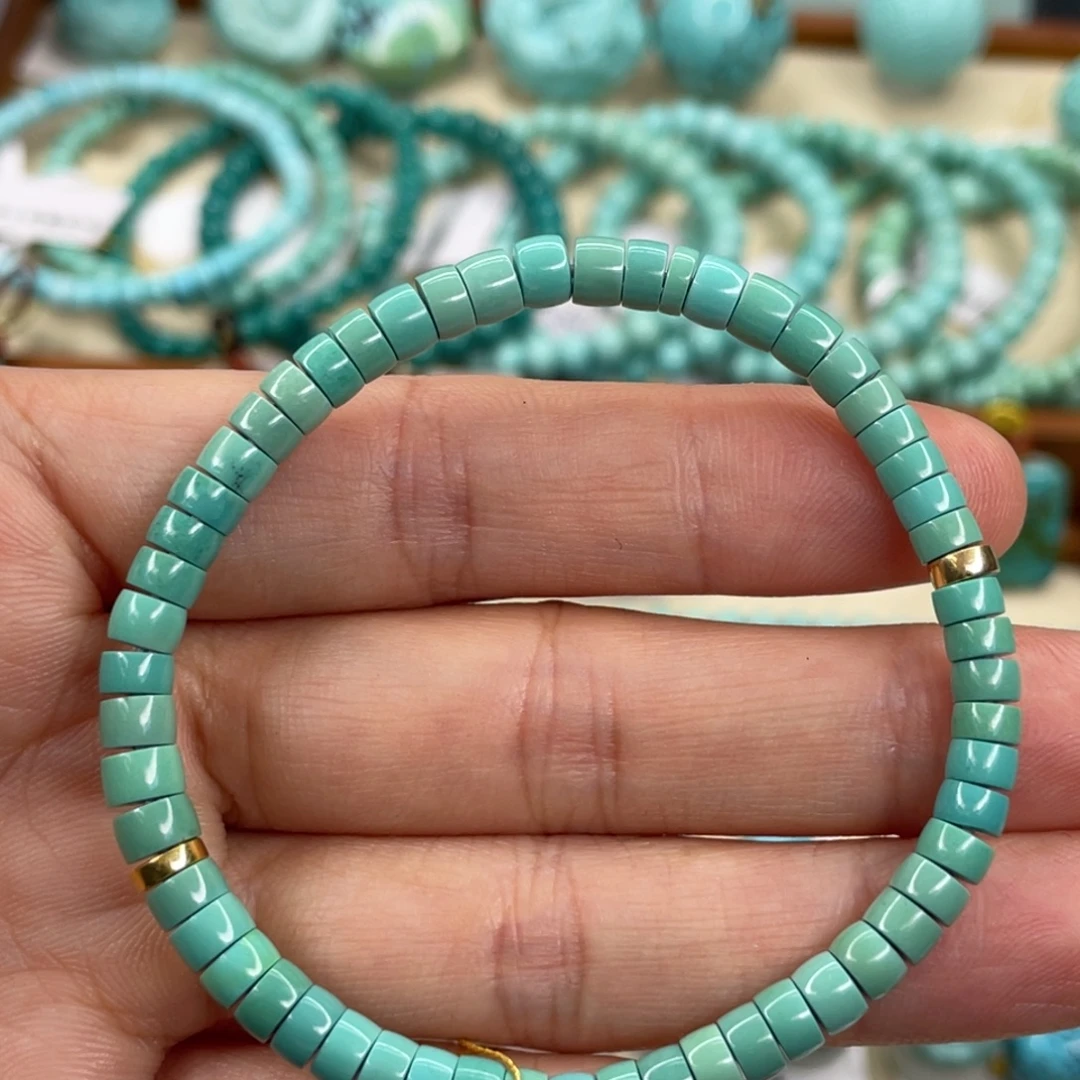 绿松石未镶嵌挂件