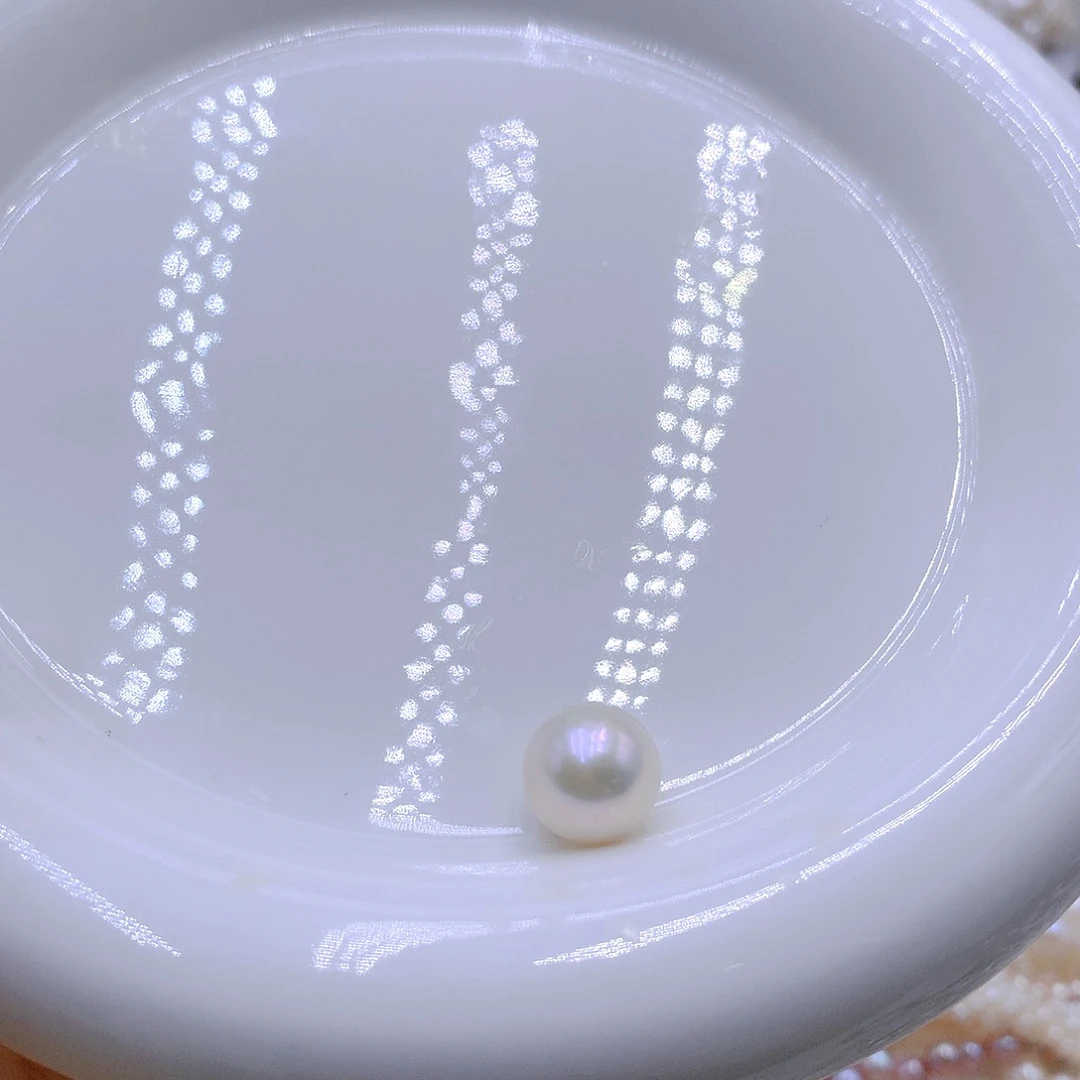 银S925镶嵌耳饰淡水珍珠小***界