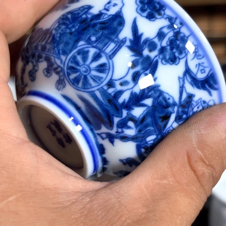 67888999988889999000