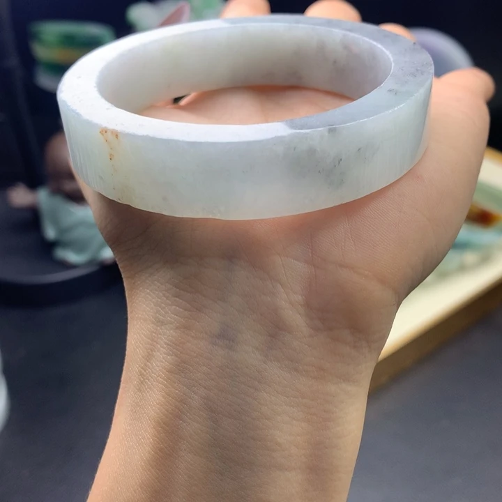 定制翡翠未镶嵌翡翠手镯2.