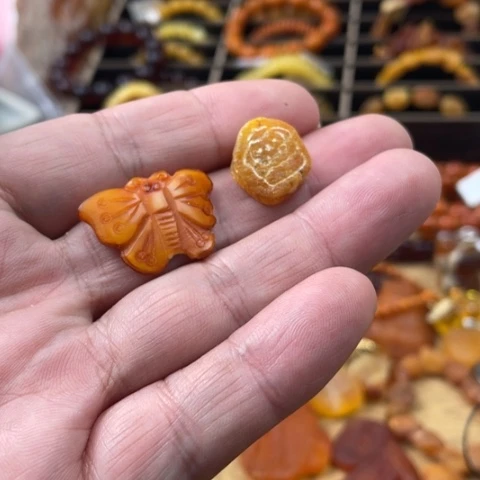 手串琥珀未镶嵌吊坠