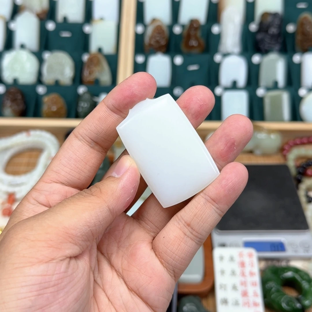 和田玉挂件未镶嵌