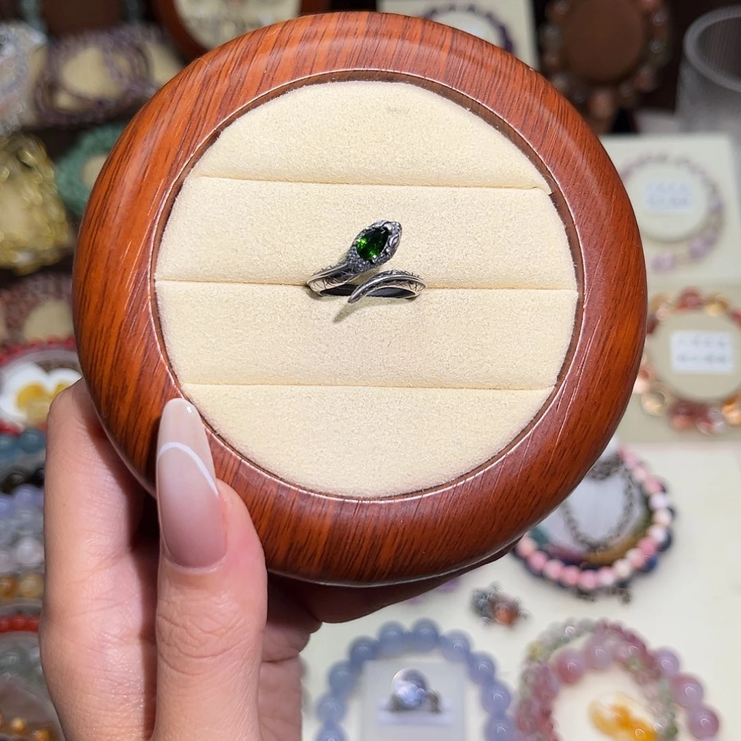 水晶手串未镶嵌w****w透辉石