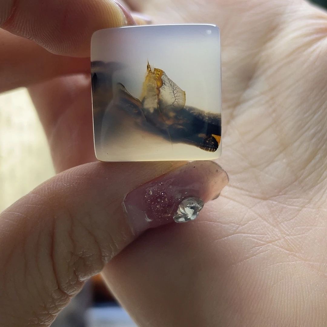 玛瑙/玉髓未镶嵌珠宝奇石