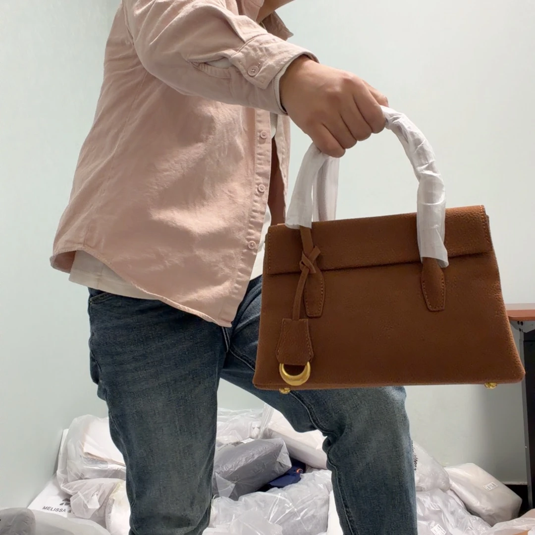 小牛皮绵羊皮（革）牛皮（革）山羊皮（革）黄牛皮（革）水牛皮（