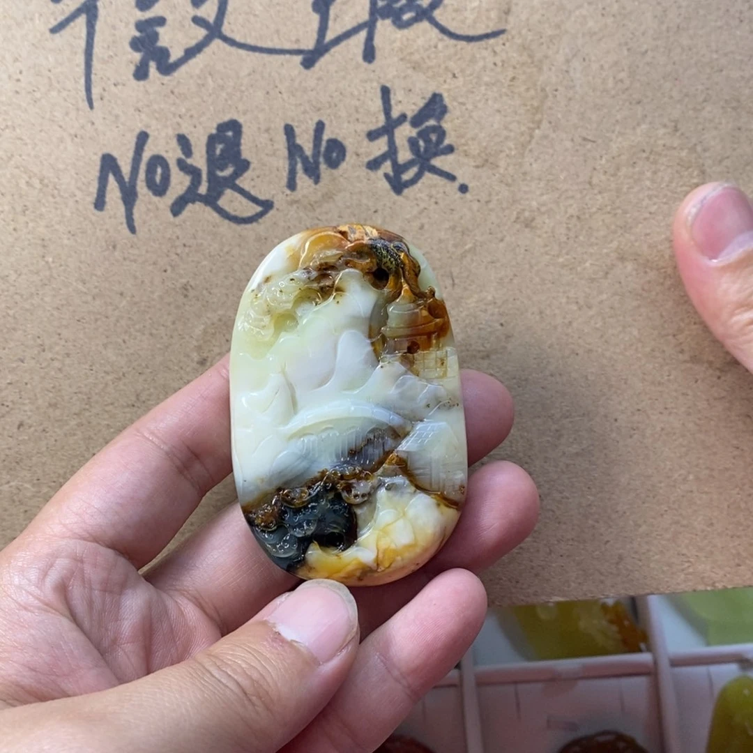 蛇纹石玉未镶嵌颈饰
