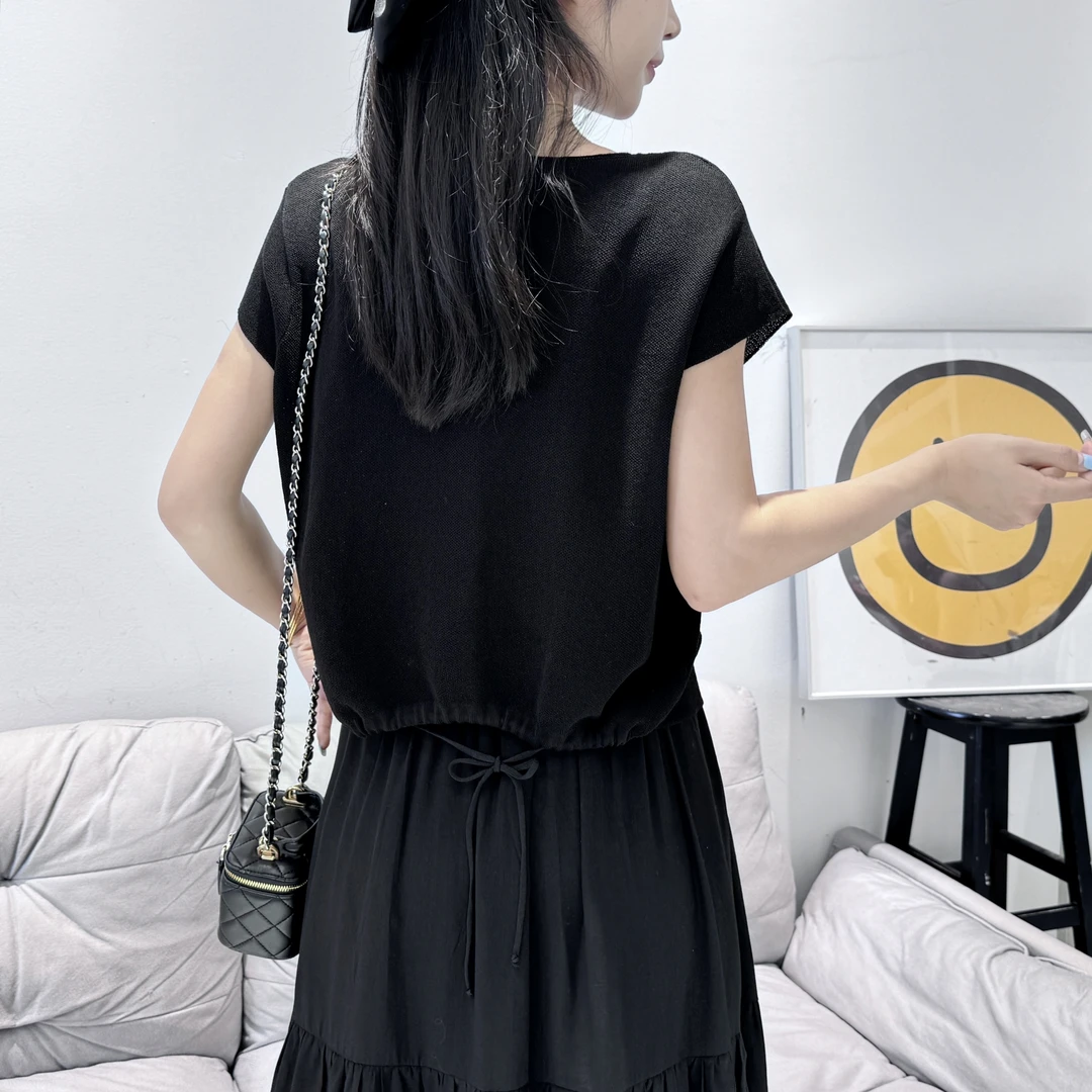 【大美丽定制】2025夏季新品 设计感下摆抽绳显瘦短袖针织上衣女