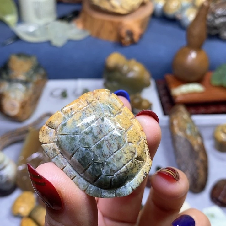 岫岩河磨玉（透闪石质玉）富甲未镶嵌