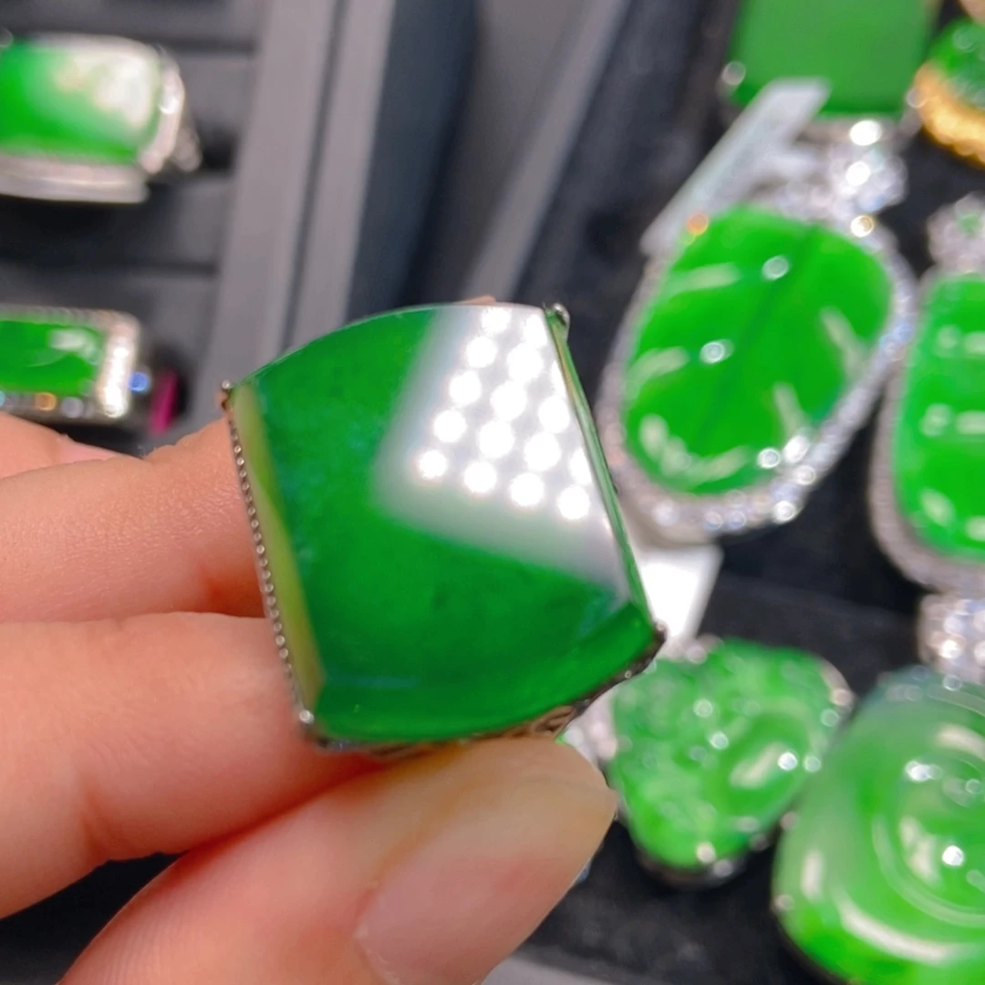 翡翠吊坠(不含链)银S925镶嵌8*8