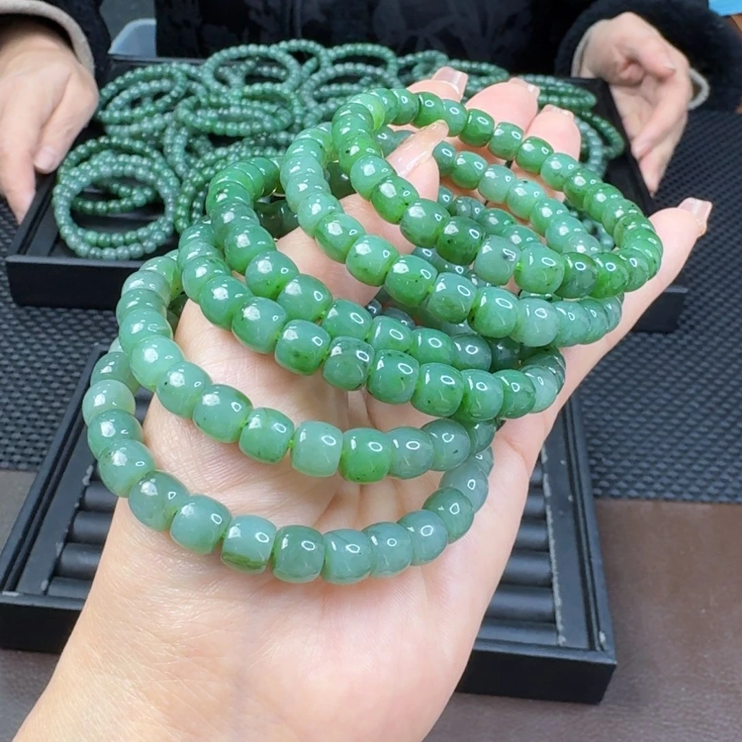 和田玉（碧玉）手链未镶嵌发其一