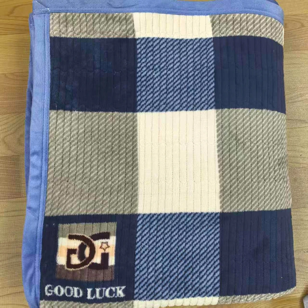 【蓝格】牛奶绒加厚床盖冬季专用3